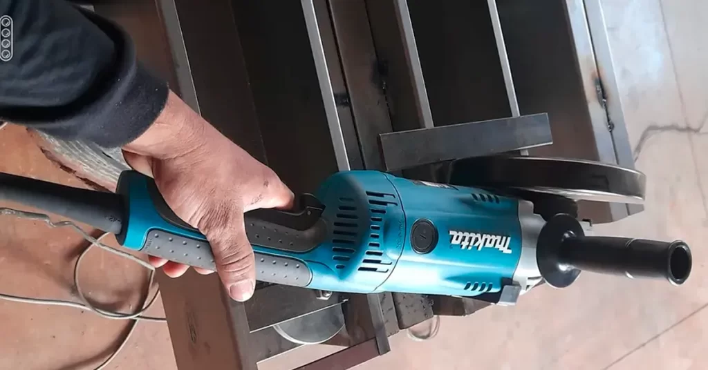 esmerilhadeira Makita 7 polegadas