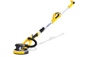 Lixadeira girafa Menegotti é boa? Avaliamos desempenho em diferentes tipos de massa