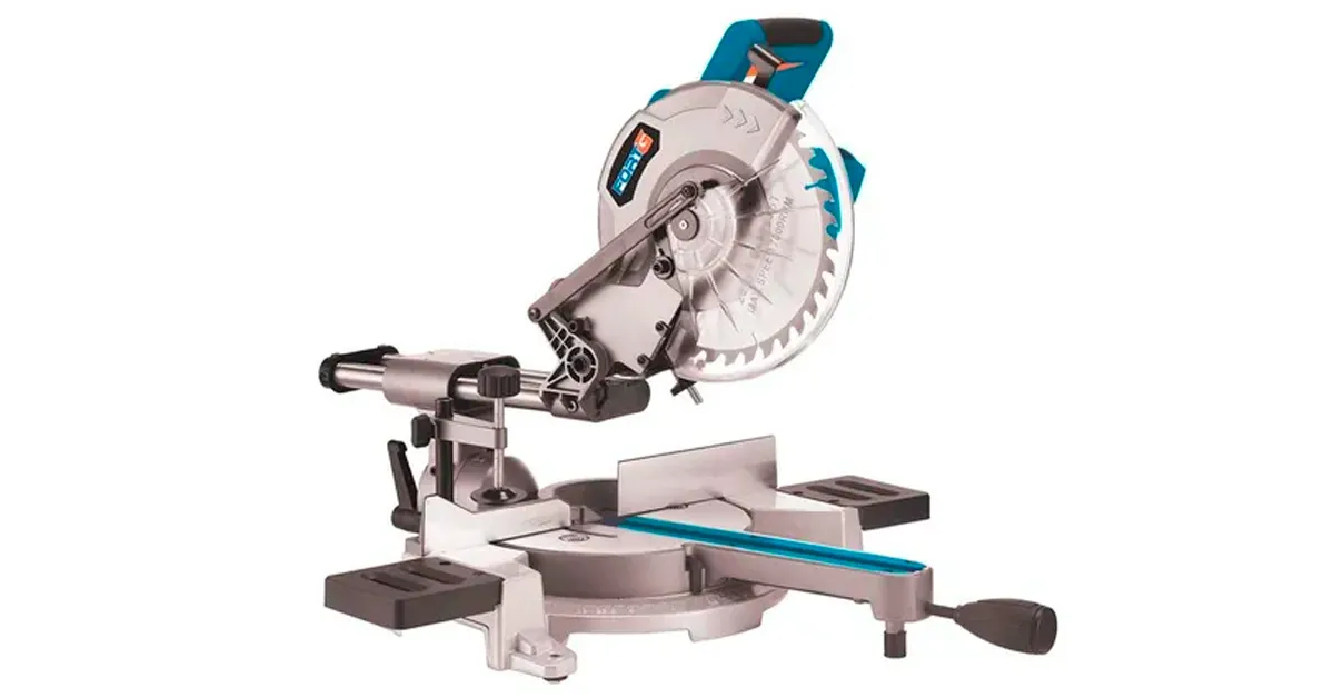 Serra meia esquadria telescópica Fortg é boa? Vale investir para trabalhos domésticos