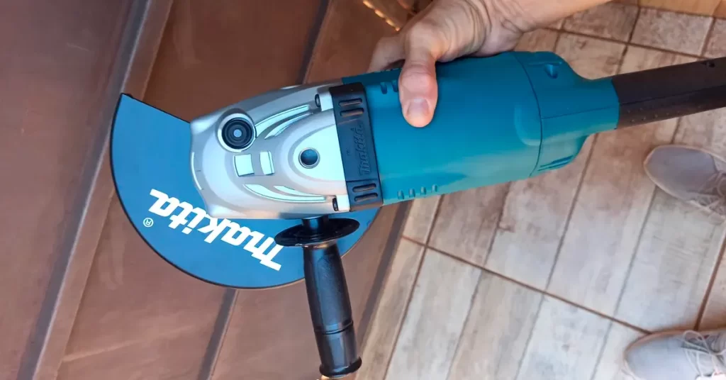 esmerilhadeira Makita Ga 9020